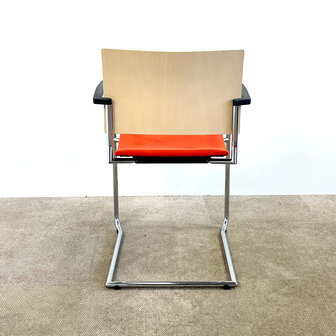 Casala vergaderstoel Fenix (oranje)