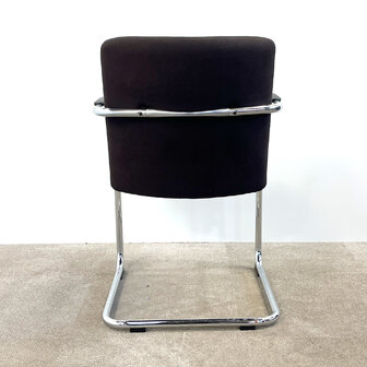 Lande vergaderstoel donker bruin, chroom slede onderstel / 2nd-life