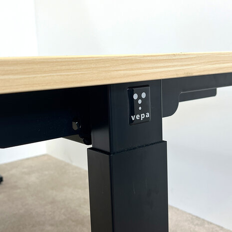 Vepa bureau slinger verstelbaar160x80 2,5, zwart onderstel / 2nd-life