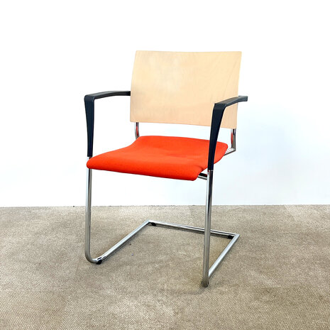 Casala vergaderstoel Fenix (oranje)